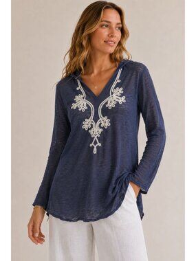 Lilly Pulitzer Navy Blue V Neck tunic blouse hoodie Small Preppy Vacation Resort